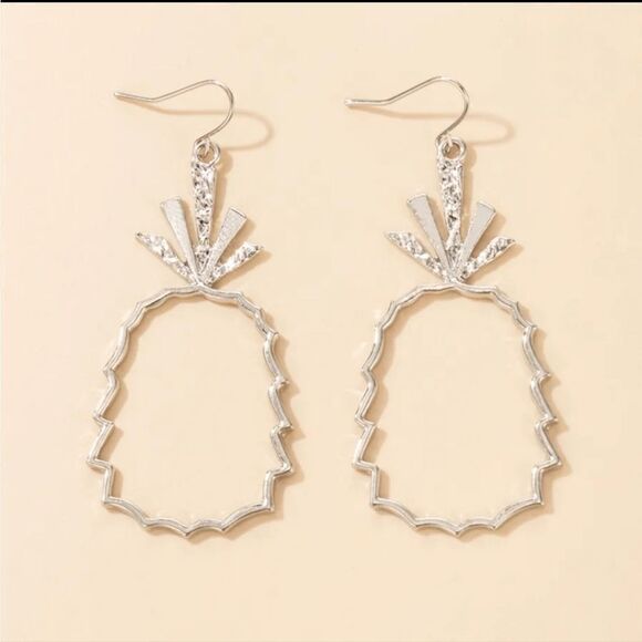 New HOLLOW PINEAPPLE DANGLE EARRINGS - Picture 2 of 8